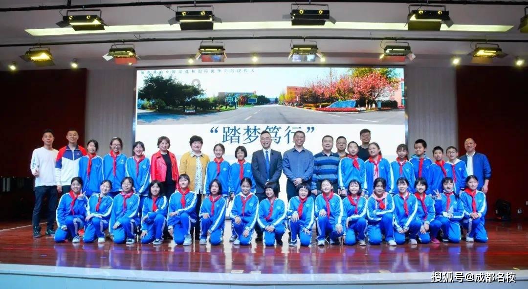 我37岁在北京开始交社保到退休可以拿多少？游戏画面